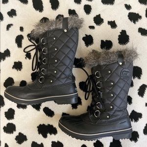 Sorel Winter Boots with faux fur  - Joan of Arc